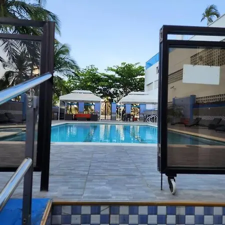 Beachside Escape 2br With Pool Apartamento *